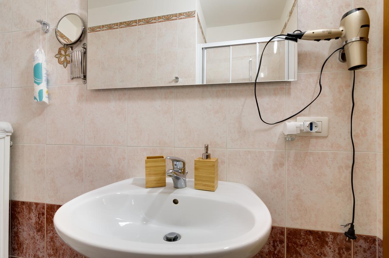 B&B And Apartments Al Duomo Trento Luaran gambar